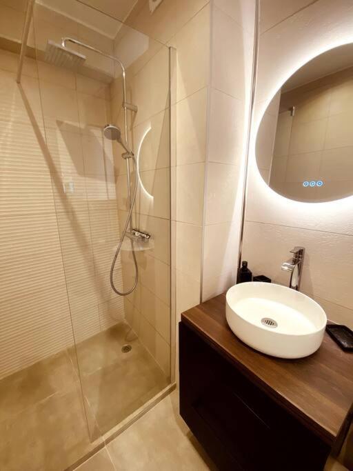 Appartement En Centre-Ville Saint-Avold Luaran gambar